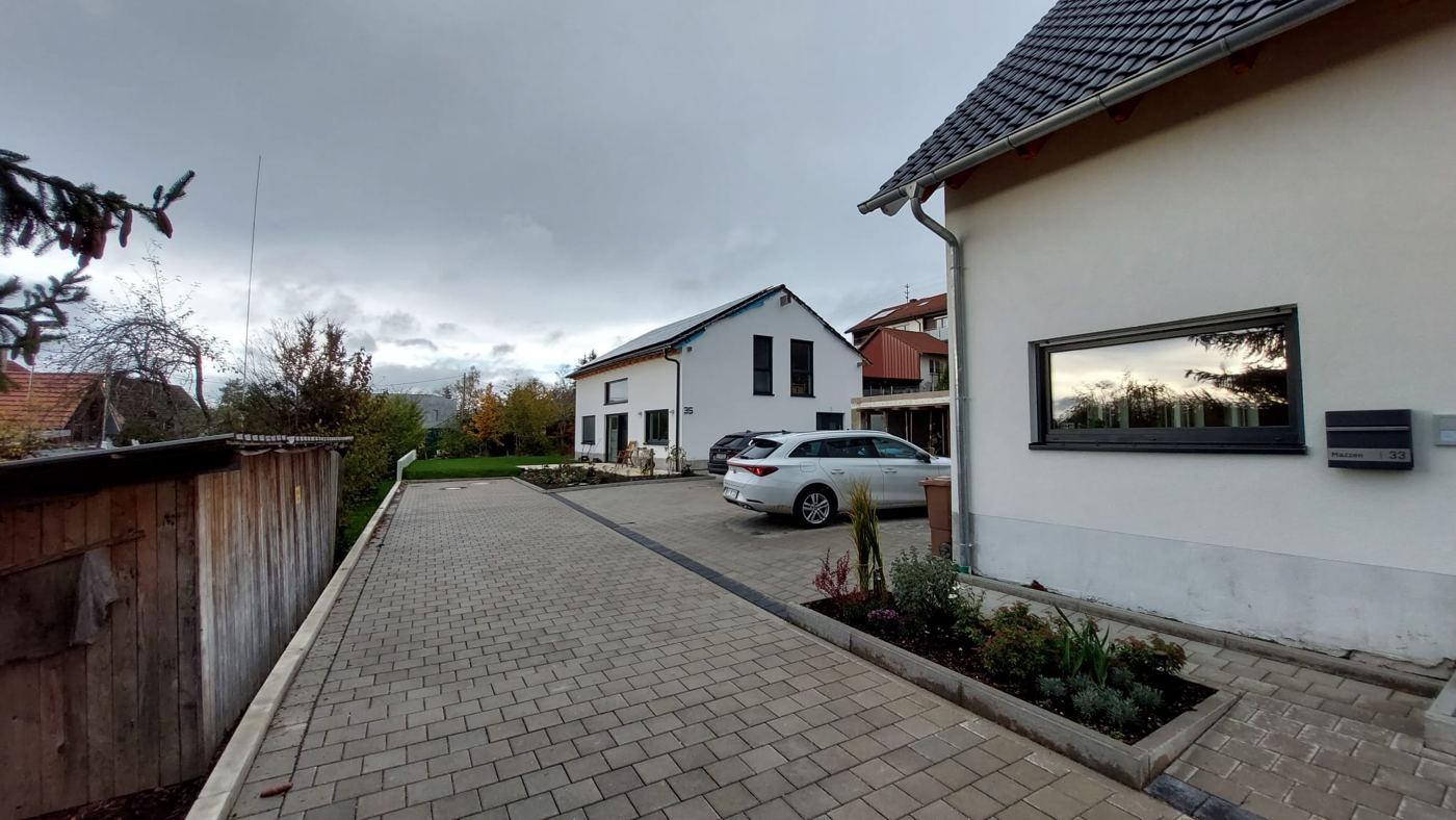 Neubau von 4 Doppelhaushälften und einem Einfamilienhaus, Villingen-Schwenningen (Weigheim) – Bild 1